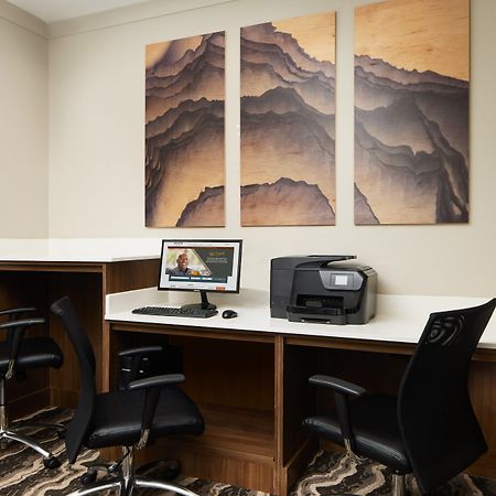 Staybridge Suites Of Durham - Chapel Hill - Rtp By Ihg מראה חיצוני תמונה