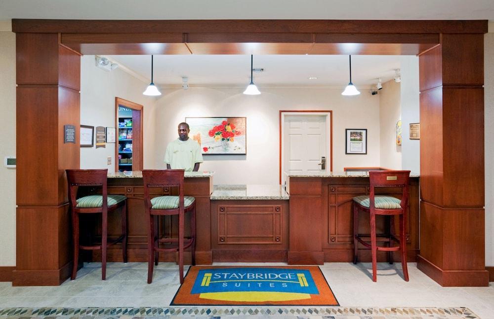 Staybridge Suites Of Durham - Chapel Hill - Rtp By Ihg מראה חיצוני תמונה