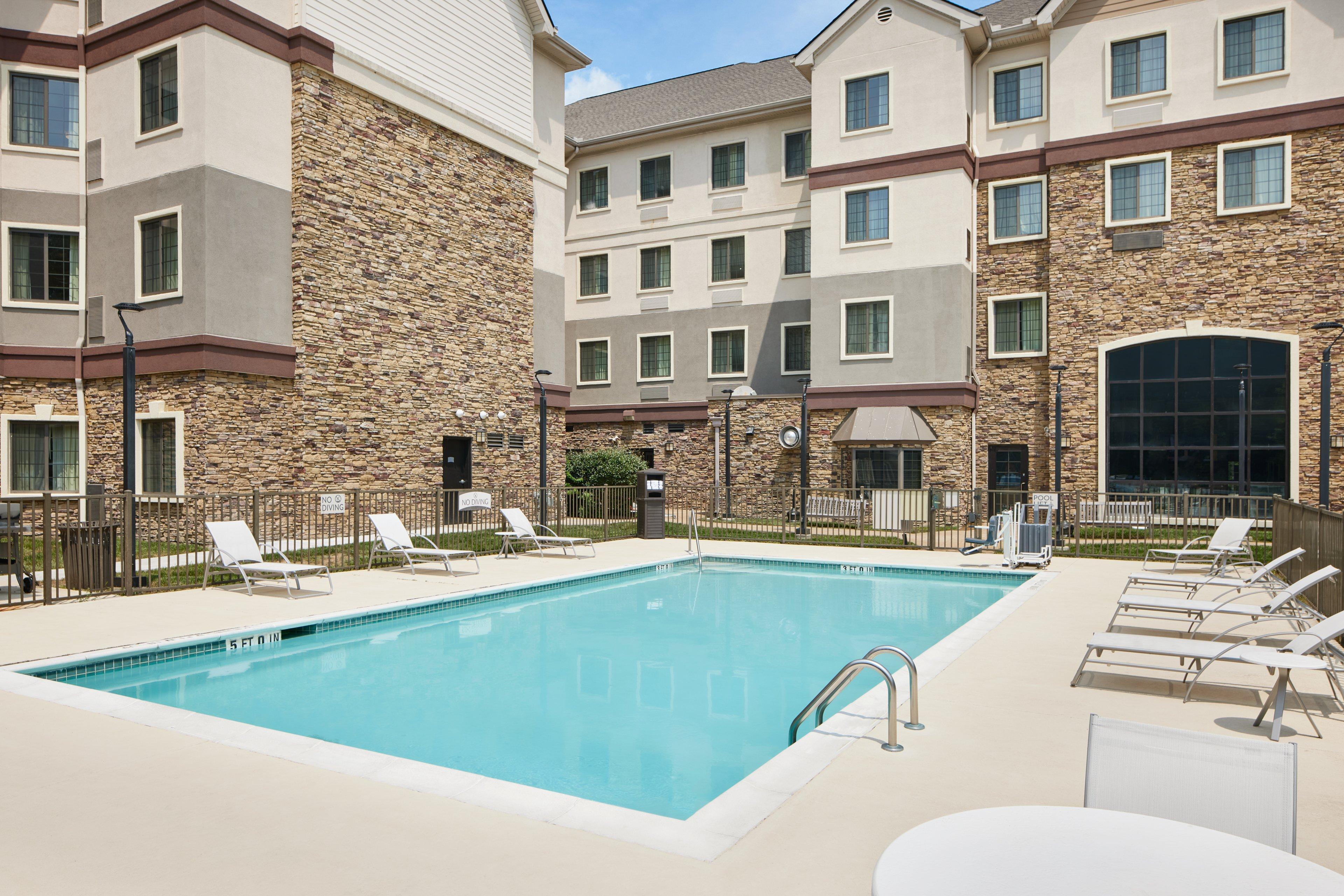 Staybridge Suites Of Durham - Chapel Hill - Rtp By Ihg מראה חיצוני תמונה