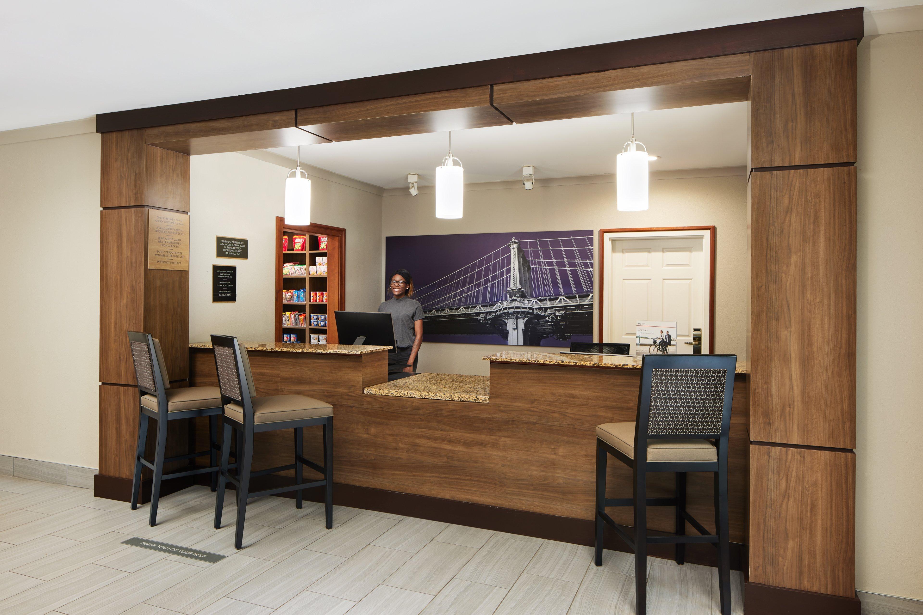 Staybridge Suites Of Durham - Chapel Hill - Rtp By Ihg מראה חיצוני תמונה